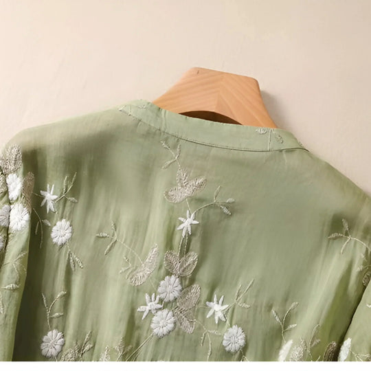 Margaret - Light Blouse